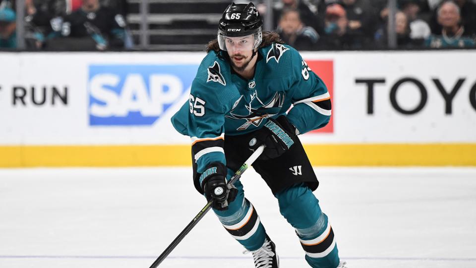 Karlsson deltog først i Sharks